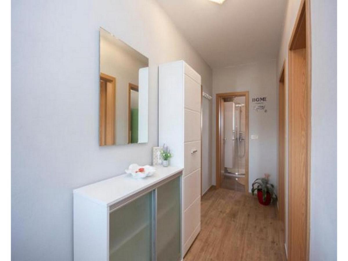 Apartment Dar Murter Exterior photo